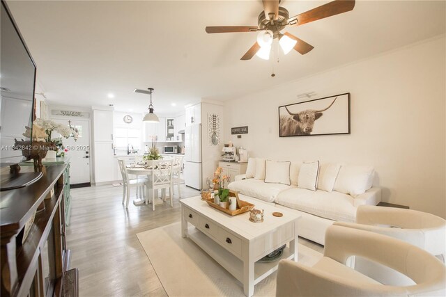 1317 Towhee St, Homestead, FL 33035 - photo 6