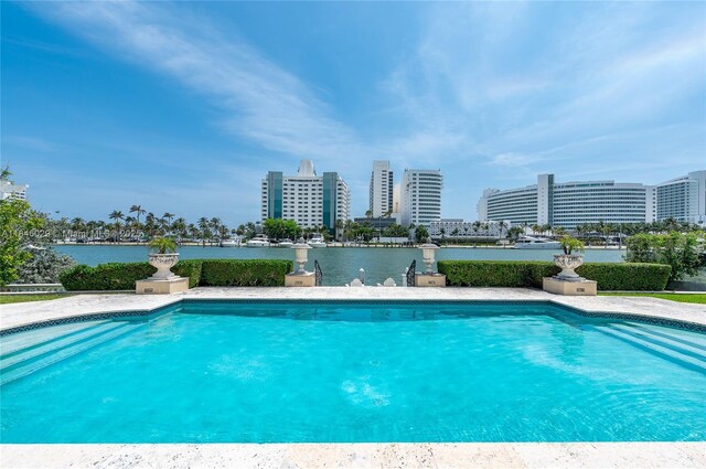 4539 Pine Tree Dr, Miami Beach, FL 33140 - photo 8