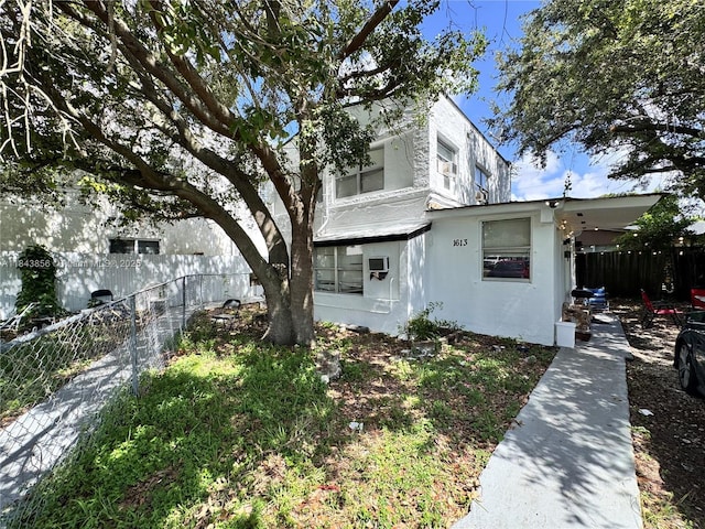 1613 NW 45th St, Miami, FL 33142 - photo 1