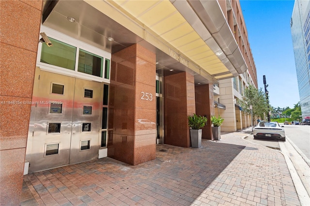 253 NE 2nd St Unit 228, Miami, FL 33132 - photo 2