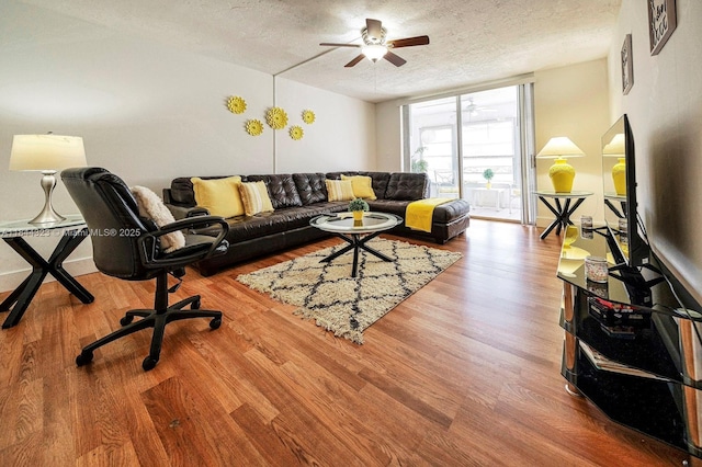 7300 NW 17th St Unit 415, Plantation, FL 33313 - photo 2