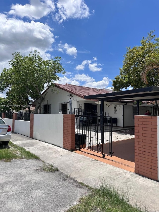 1405 W 38th Pl, Hialeah, FL 33012 - photo 2