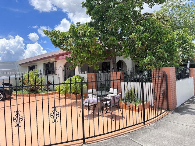 1405 W 38th Pl, Hialeah, FL 33012 - photo 3