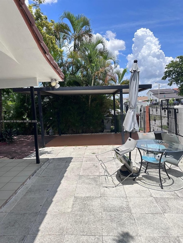 1405 W 38th Pl, Hialeah, FL 33012 - photo 19