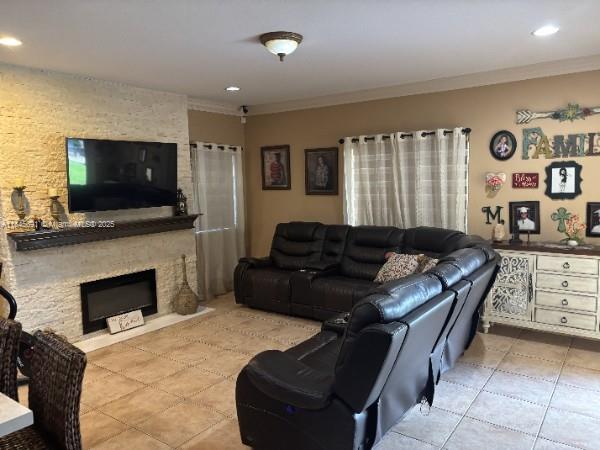 16569 NW 91st Ct, Miami Lakes, FL 33018 - photo 8