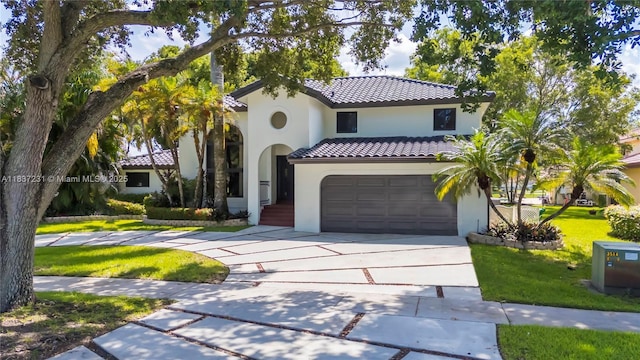 6421 Falconsgate Ave, Davie, FL 33331 - photo 57