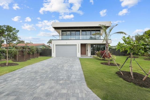 255 Capri Ave, Lauderdale By The Sea, FL 33308 - photo 1