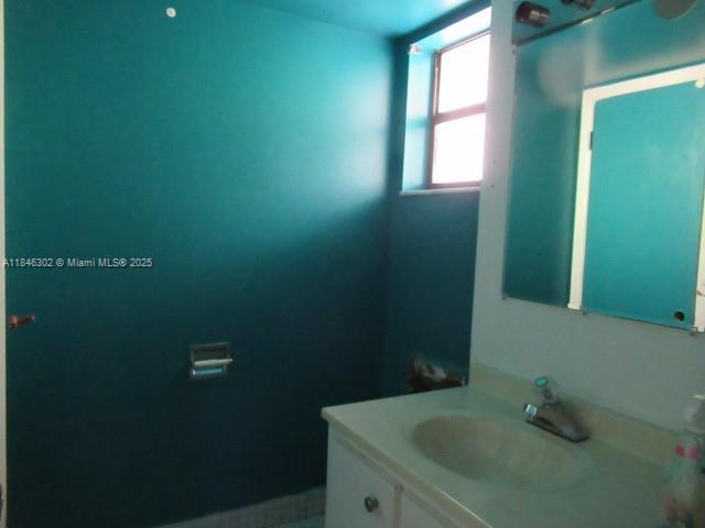 900 Colony Point Cir Unit 106, Pembroke Pines, FL 33026 - photo 12