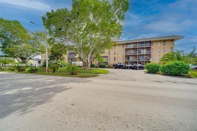 4848 NW 24th Ct Unit 230, Lauderdale Lakes, FL 33313 - photo 1