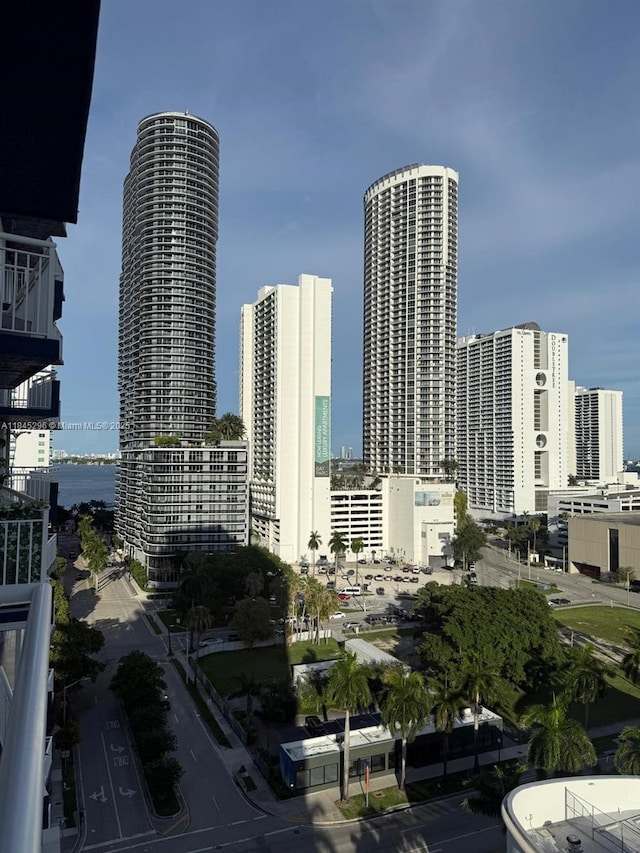 275 NE 18th St Unit 1405, Miami, FL 33132 - photo 31