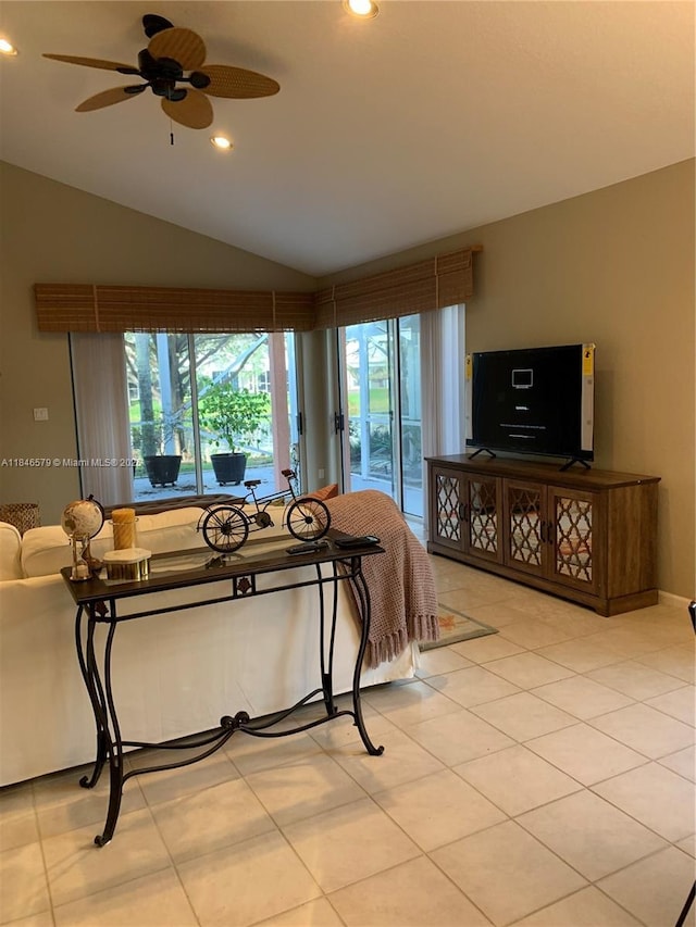 231 W Canterbury Dr W, Palm Beach Gardens, FL 33418 - photo 1