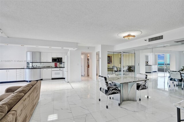 19101 Mystic Pointe Dr Unit 1711, Aventura, FL 33180 - photo 17