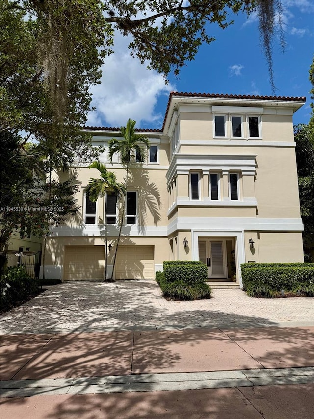3508 Bayshore Villas Dr, Miami, FL 33133 - photo 1