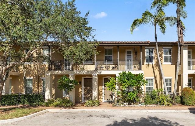 1112 SW 146th Ter, Pembroke Pines, FL 33027 - photo 1