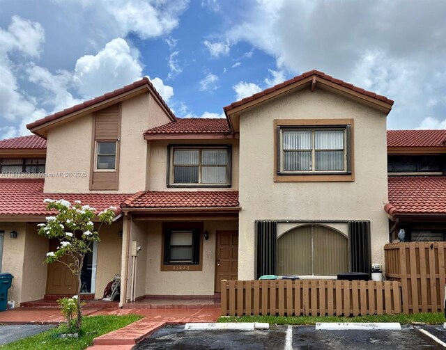 13423 SW 14th Ter, Miami, FL 33184 - photo 2