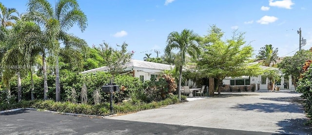 4512 Seagrape Dr, Lauderdale By The Sea, FL 33308 - photo 2