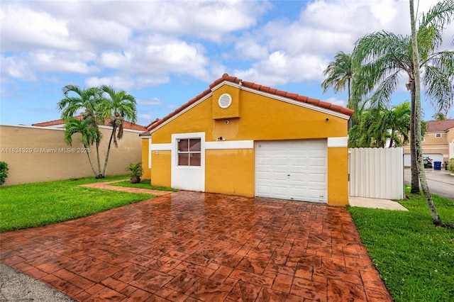 692 NW 125th Ct, Miami, FL 33182 - photo 3