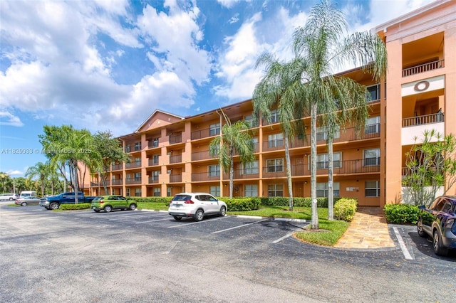 571 SW 142nd Ave Unit 209O, Pembroke Pines, FL 33027 - photo 1