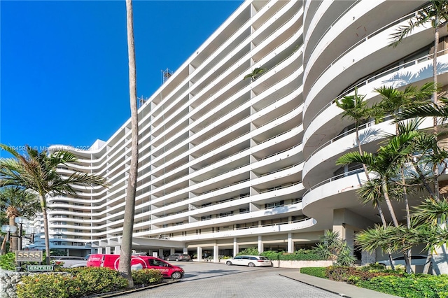 5555 Collins Ave Unit 4W, Miami Beach, FL 33140 - photo 1