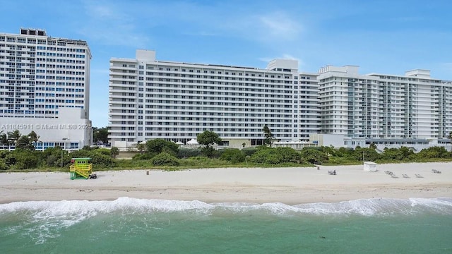 5555 Collins Ave Unit 4W, Miami Beach, FL 33140 - photo 2