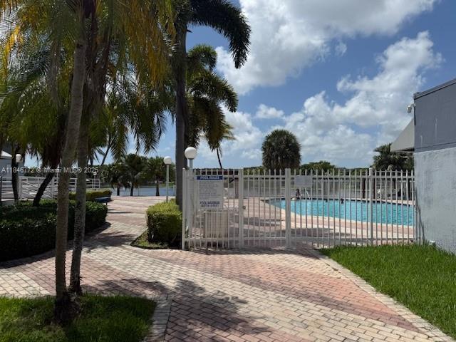 9357 Fontainebleau Blvd Unit D210, Miami, FL 33172 - photo 41