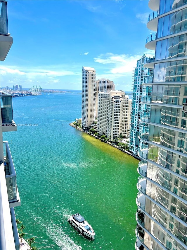 300 S Biscayne Blvd Unit T-2902, Miami, FL 33131 - photo 1