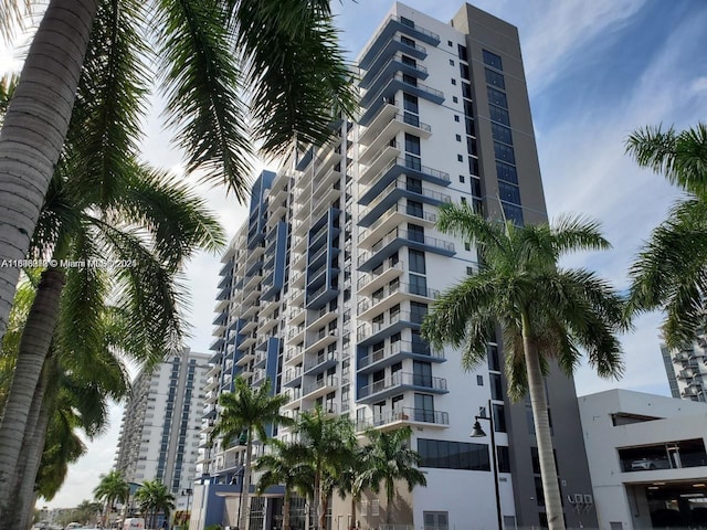5350 NW 84th Ave Unit 1701, Doral, FL 33166 - photo 1