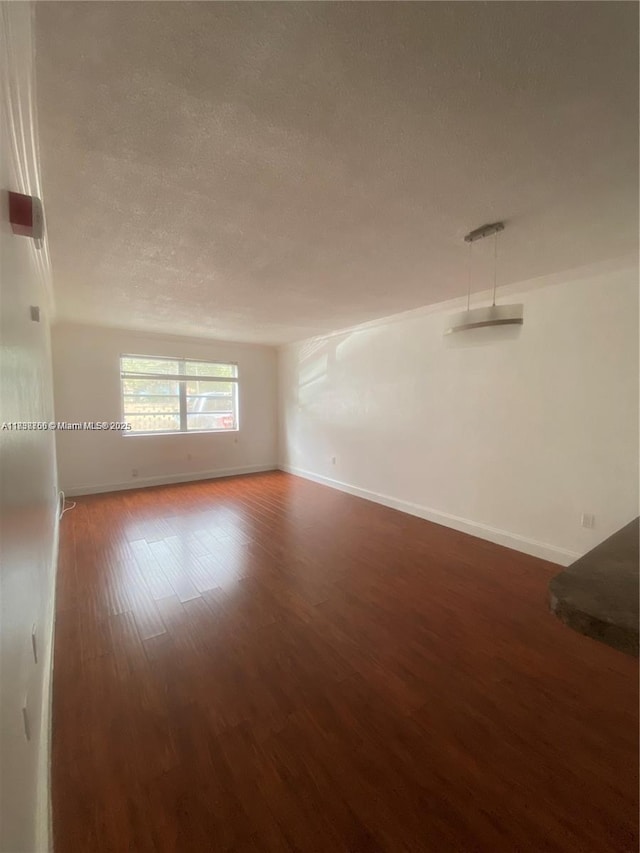 13920 Lake Placid Ct Unit B15, Miami Lakes, FL 33014 - photo 3