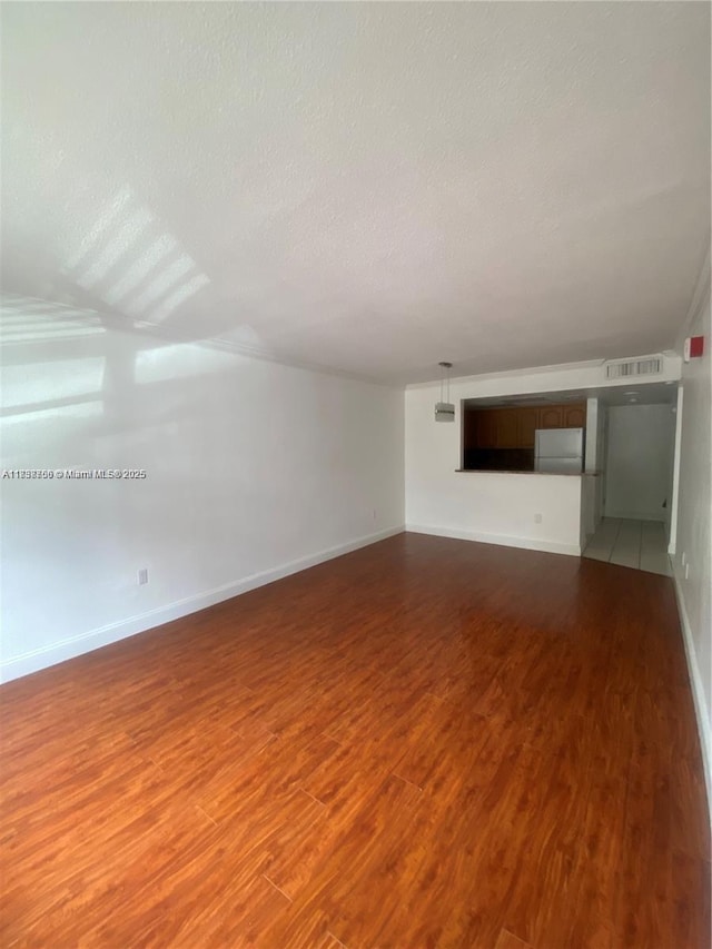 13920 Lake Placid Ct Unit B15, Miami Lakes, FL 33014 - photo 4