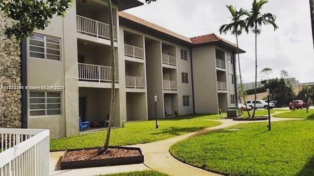 13920 Lake Placid Ct Unit B15, Miami Lakes, FL 33014 - photo 8