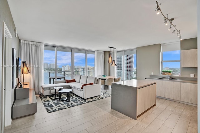 4010 S Ocean Dr Unit R908, Hollywood, FL 33019 - photo 1