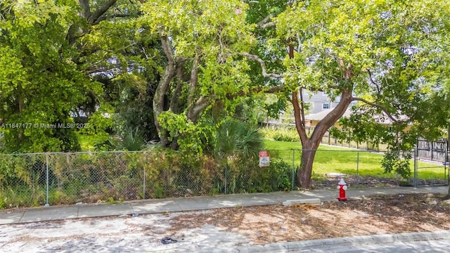 184 E 4th St, Hialeah, FL 33010 - photo 21