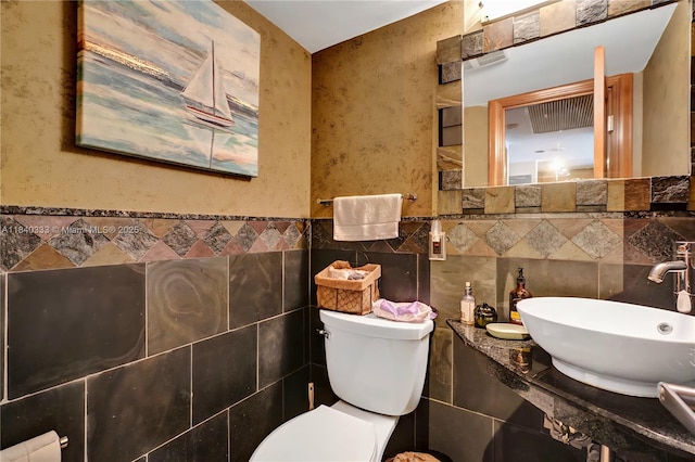 401 Golden Isles Dr Unit 307, Hallandale Beach, FL 33009 - photo 19