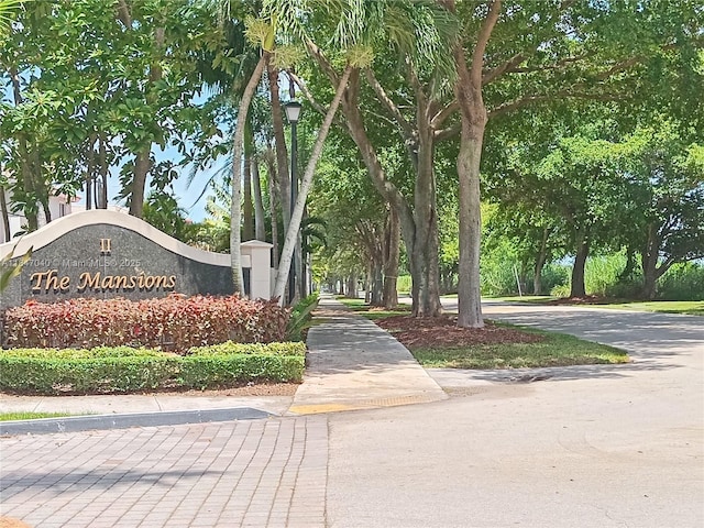 10331 SW 164th Ct, Miami, FL 33196 - photo 1