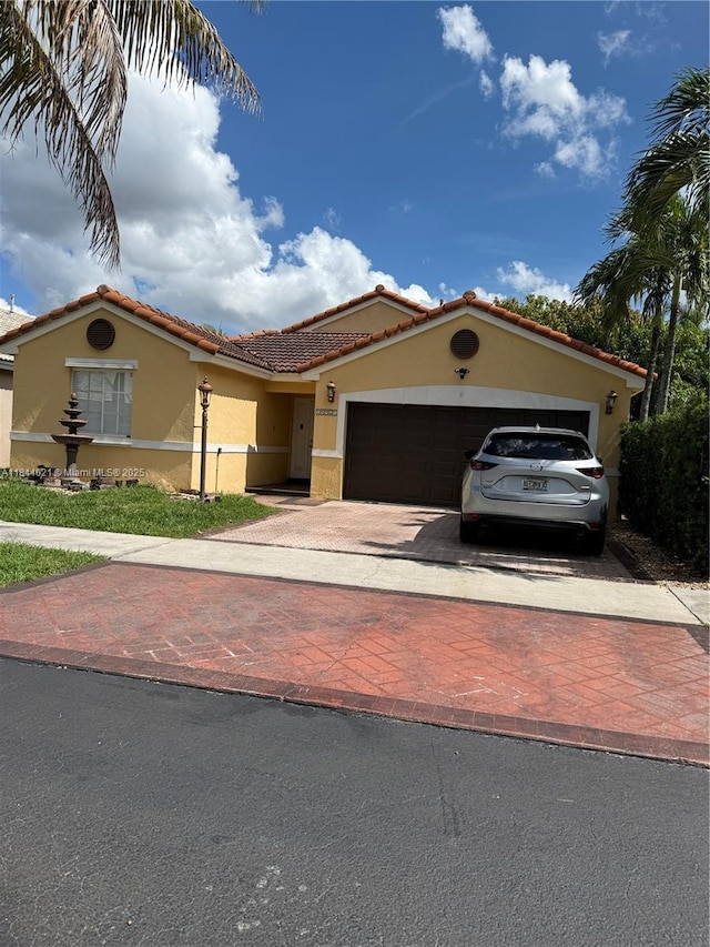 15921 SW 82nd St, Miami, FL 33193 - photo 1