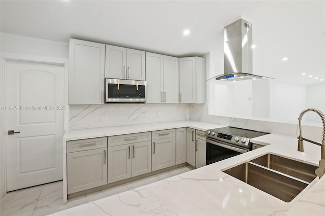15530 SW 152nd Ter, Miami, FL 33187 - photo 4