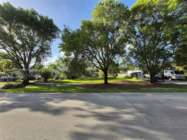 710 SW 7th St, Florida City, FL 33034 - photo 1