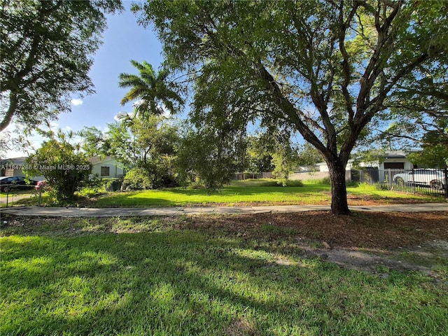 710 SW 7th St, Florida City, FL 33034 - photo 2