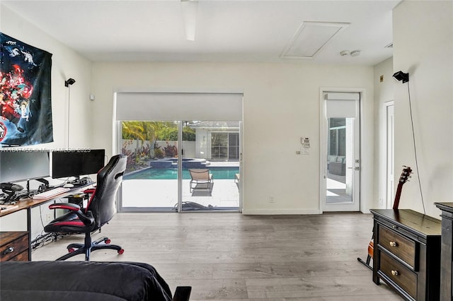 208 Landings Blvd, Weston, FL 33327 - photo 11