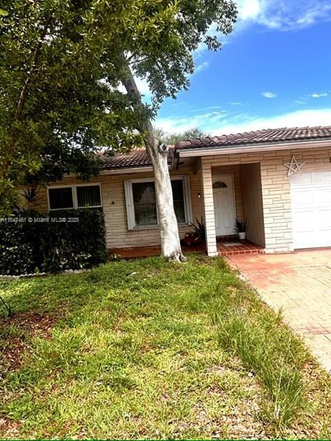 4010 Coral Springs Dr, Coral Springs, FL 33065 - photo 4