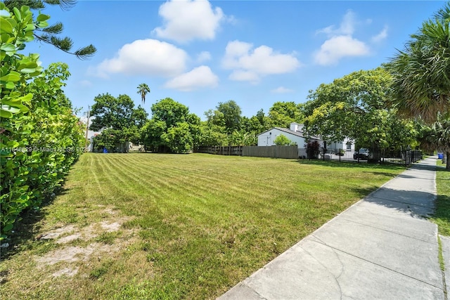 5969 NE 4th Ct, Miami, FL 33137 - photo 16