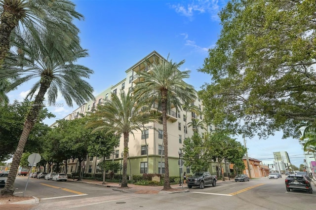 1919 Van Buren St Unit 517A, Hollywood, FL 33020 - photo 1