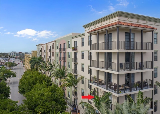 1919 Van Buren St Unit 517A, Hollywood, FL 33020 - photo 4
