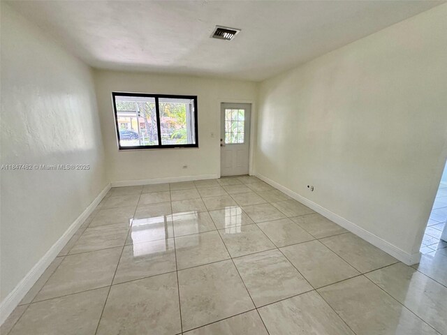 520 NE 137th St, North Miami, FL 33161 - photo 34