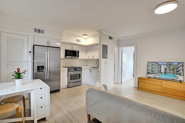 924 SE 2nd St Unit 32, Fort Lauderdale, FL 33301 - photo 3