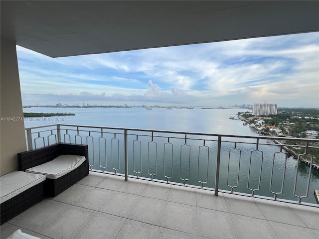 11111 Biscayne Blvd Unit 20E, Miami, FL 33181 - photo 1