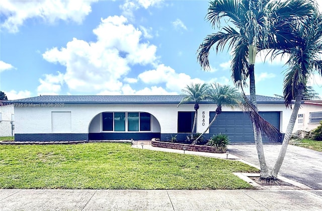 8940 NW 7th Ct, Pembroke Pines, FL 33024 - photo 1