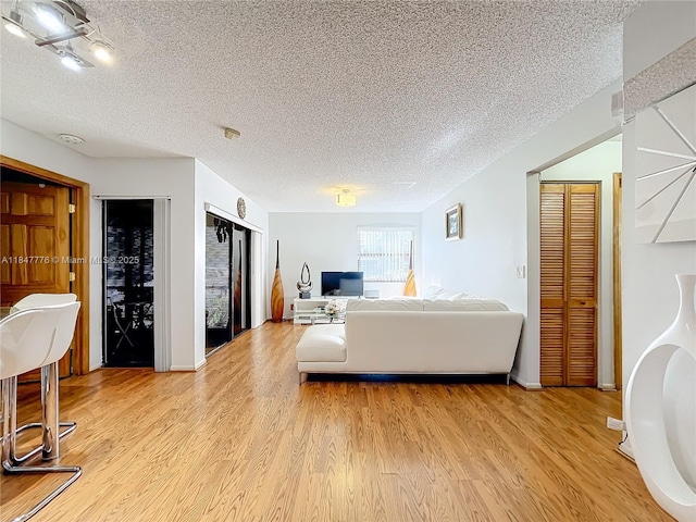 11533 NW 10th St Unit 11533, Pembroke Pines, FL 33026 - photo 1