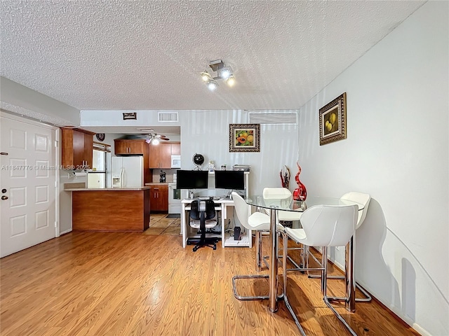 11533 NW 10th St Unit 11533, Pembroke Pines, FL 33026 - photo 2
