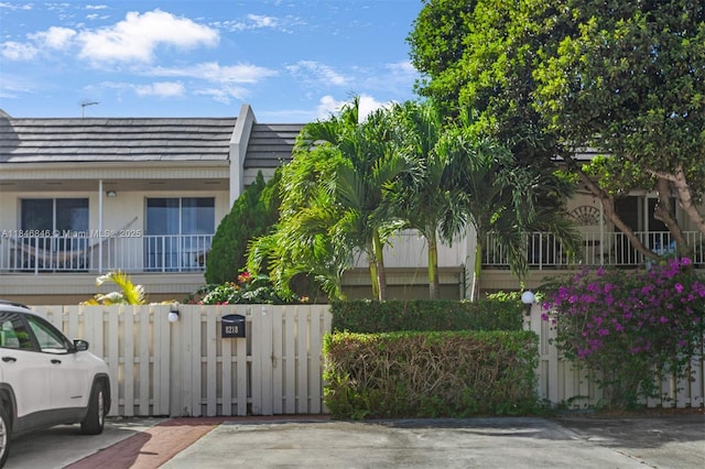 8218 SW 82nd Ct, Miami, FL 33143 - photo 1